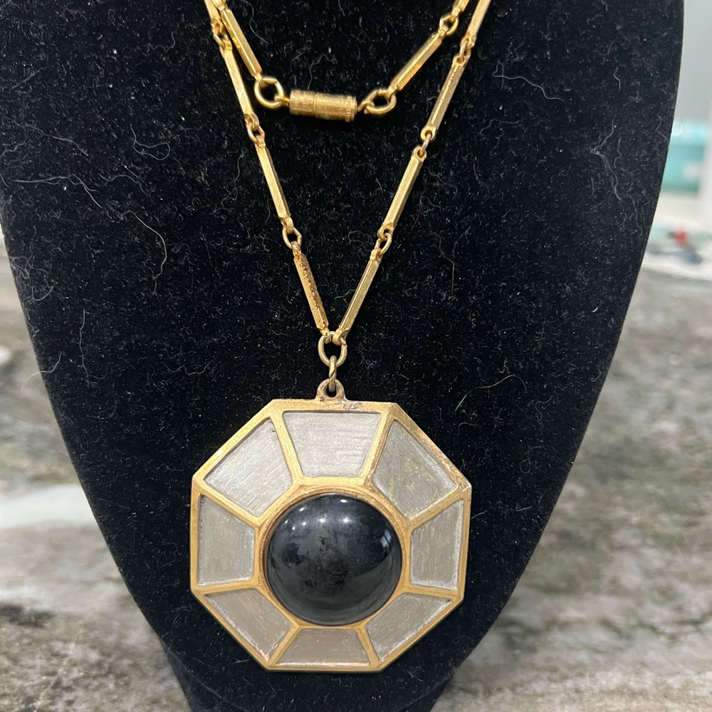 Accessocraft NYC Gold Tone Necklace